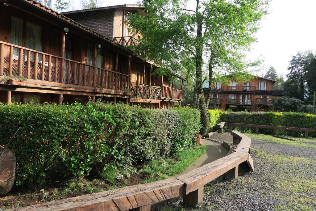 Cabanas Spa Bungalows Huarranchi Pucón Eksteriør billede
