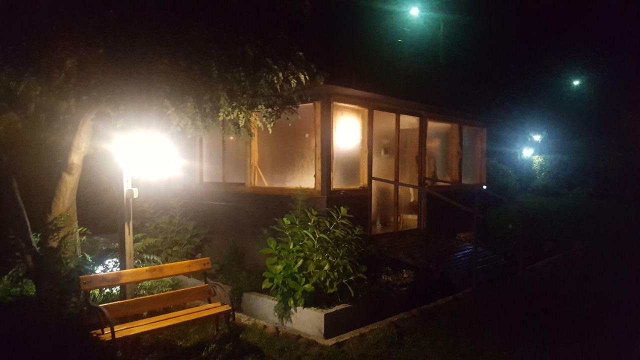 Cabanas Spa Bungalows Huarranchi Pucón Eksteriør billede
